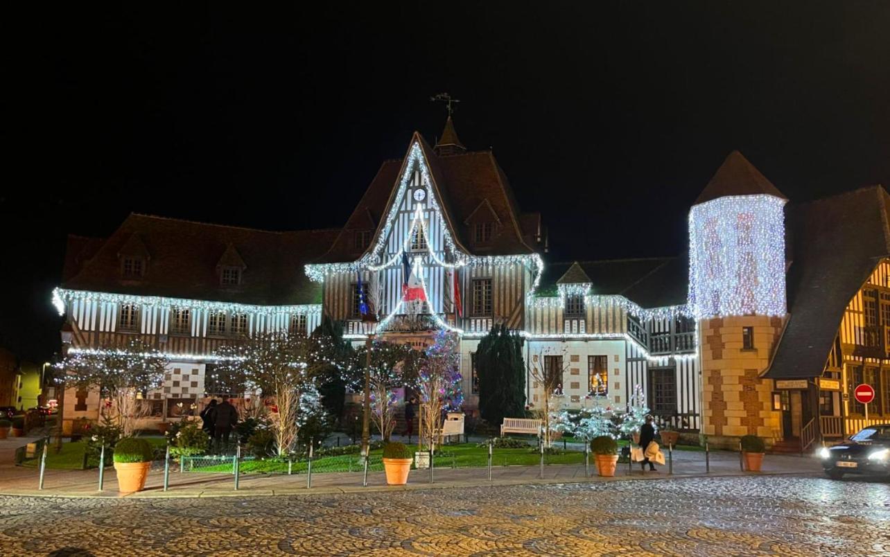 Le Deauvillais Deauville Kültér fotó